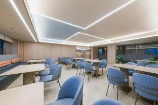Hanting Hotel Shanghai Dahua Xincun Road Metro Station