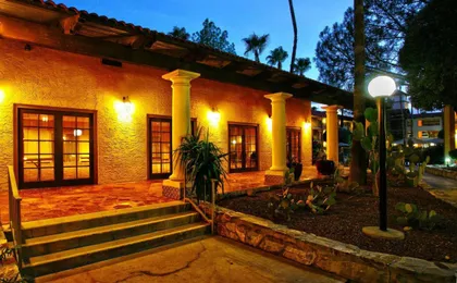 Doubletree Suites by Hilton Hotel Tucson Airport