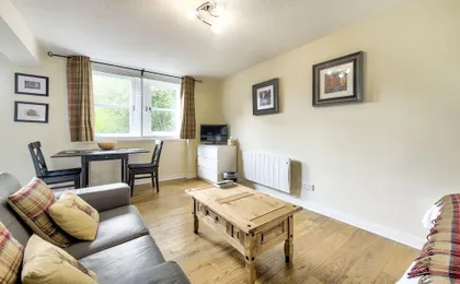 Stunning Studio Apartment Castle View