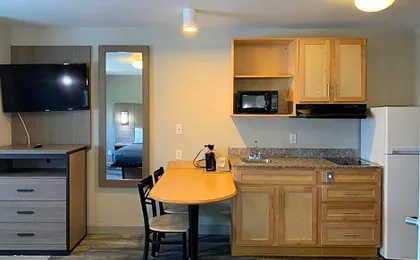 Suburban Studios near Panama City Beach