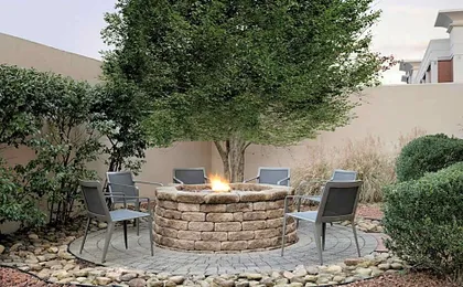 Courtyard by Marriott Greensboro Airport