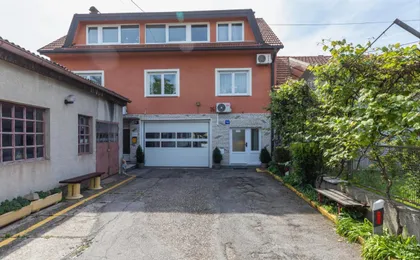 Apartments with Parking Space Zagreb - 22812