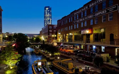 Holiday Inn Express & Suites Oklahoma City Downtown - Bricktown