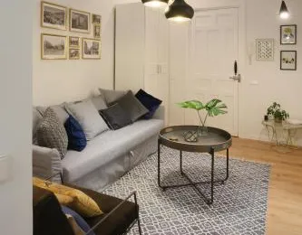 Moderno y reformado apartamento al lado del Museo