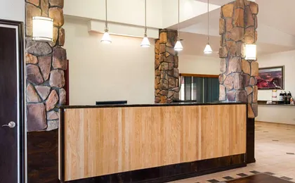 Rodeway Inn & Suites