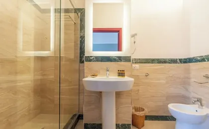 Molo Angioino Suites