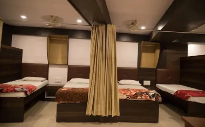 Mumbai Darbar - Hostel