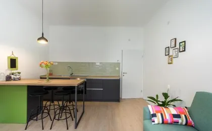 Go2Zagreb Chick Apartment Private Parking Available