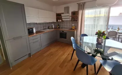 Mariposa Makarska 83m2 new apartment with garage