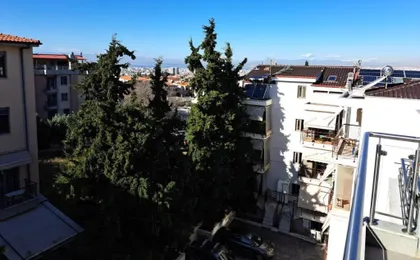 Όμορφο διαμέρισμα- σοφίτα με υπέροχη θεα