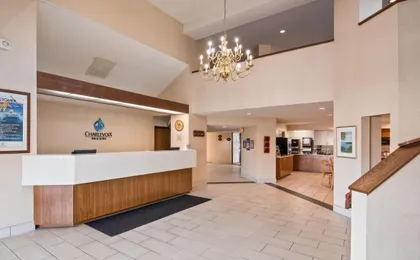 Charlevoix Inn And Suites