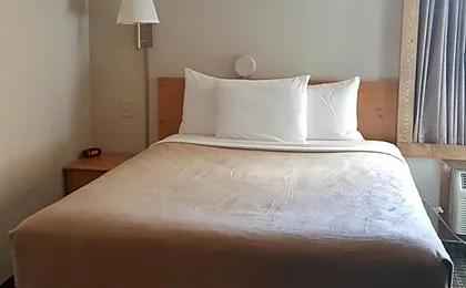 Travelodge by Wyndham Edgemont