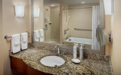 Hilton Garden Inn Portland Downtown Waterfront