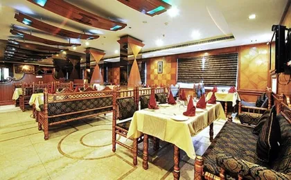 Hotel Zeeras