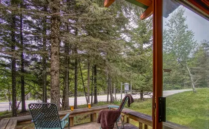 Powder Monkey 4: 2 Bedrooms Plus Sleeping Loft, 2 Full Baths: Slope Side