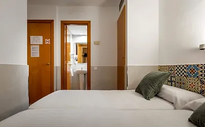 Hostal Baler
