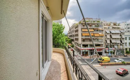 Charming Contemporary 2 Bedroom Apartment