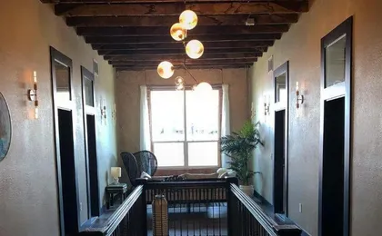 Deep Ellum Hostel (Adults only)