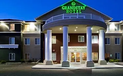GrandStay Residential Suites Hotel - Eau Claire