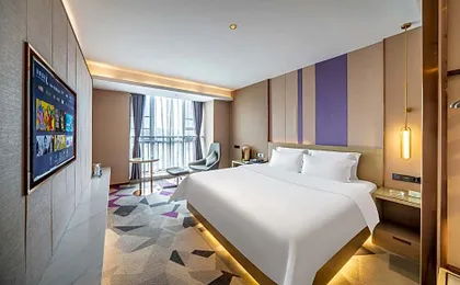 Lavande Hotel Hanshou Longyang International Square