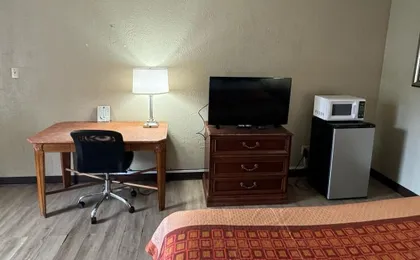 Heritage Inn