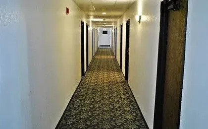 Waconia Inn & Suites