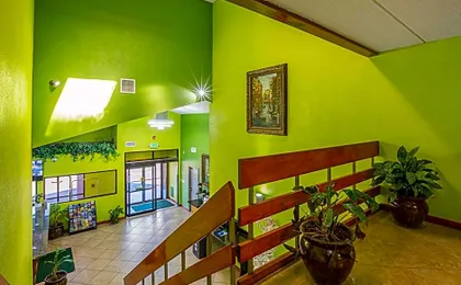 Quality Inn & Suites Near Six Flags East