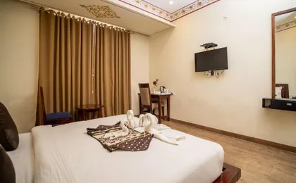Hotel Laxmi Niwas