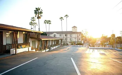 West Coast Surf and Stay