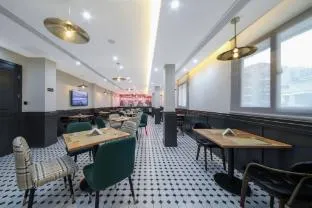 Starway Hotel Wuhan Hanjiang Road Jiqing Street