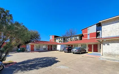 River Inn Motel
