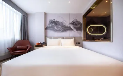 Atour X Hotel Shenzhen Longhua Dalang Commercial Center