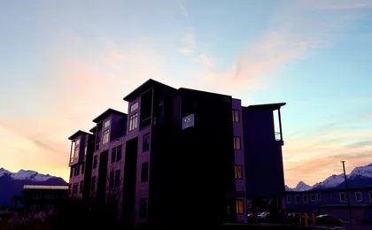 Chugach Naswik Suites