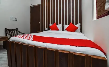 Oyo Flagship 14620 Kabila Karol Bagh