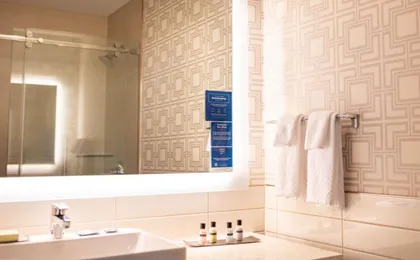 The Lismore Eau Claire - a Doubletree by Hilton (H)
