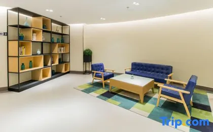 Homeinn · neo (Shanghai North Bund Dalian Road Subway Station)