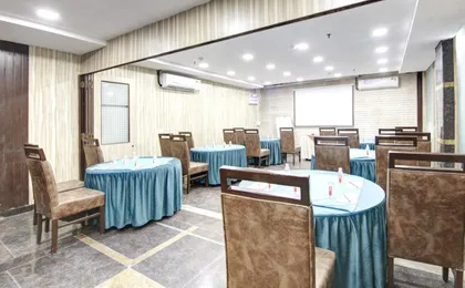 Hotel Persona International