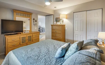 Ozark Condo W/community Pool & Beach Access