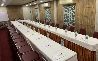 Hotel Shila International by Oyo Rooms