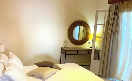 Natalia Apartment B with Panoramic Sea Views of Agios Gordios Bay