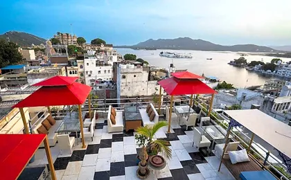 The Lake View Hotel- On Lake Pichola