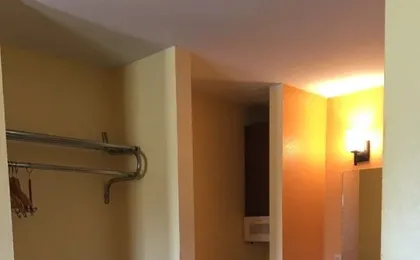 Regency Inn & Suites