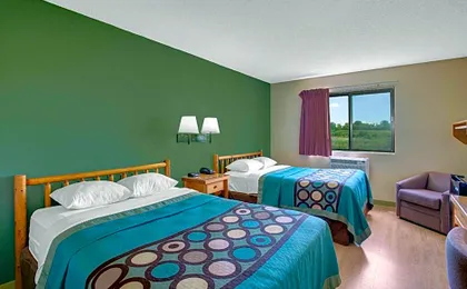 Super 8 by Wyndham Ticonderoga