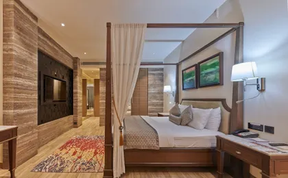 Hotel Residency Fort