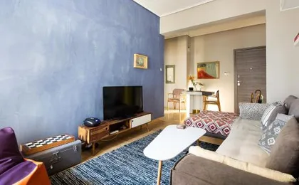 Olympic Mets Apartment