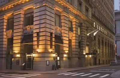 Radisson Hotel New York Wall Street