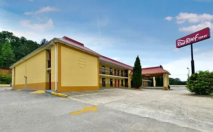 Red Roof Inn Cartersville-Emerson/LakePoint North.