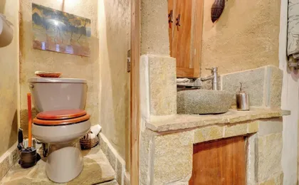 Centrally Located Santa Fe Studio Near Town!