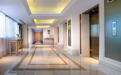 Vienna International Hotel Shanghai Jinshajiang Road Changfeng Park