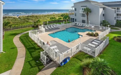 Sea Cloisters 305b 3 Bedroom Condo by RedAwning